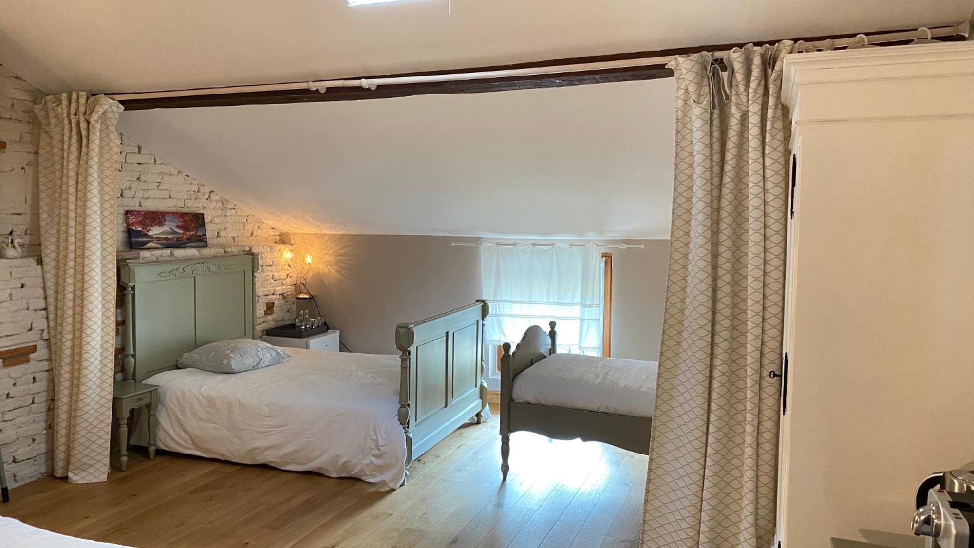 Le Clos Du Cedre Launac Eksteriør billede